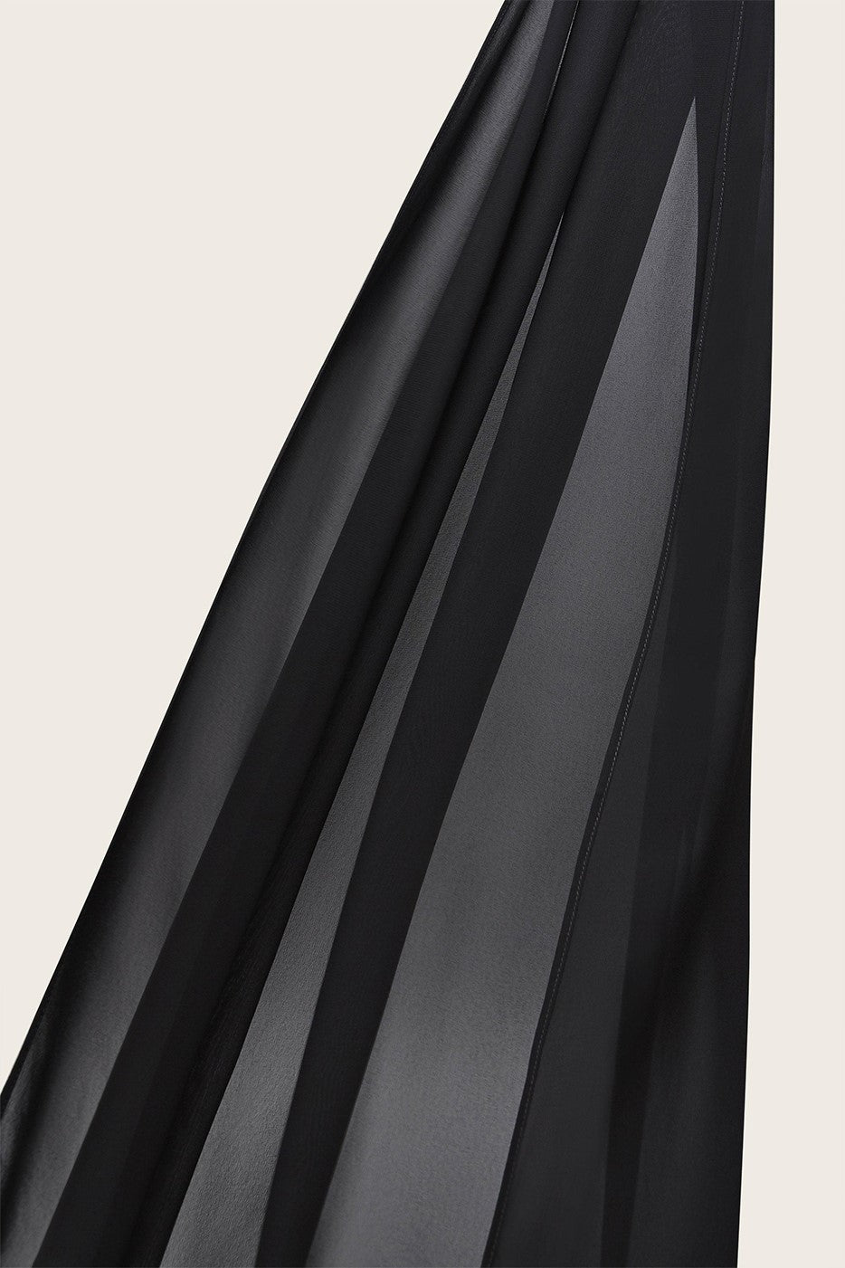 Luxe Chiffon Hijab - Black