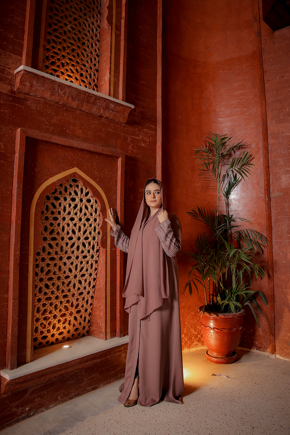 Mauve Radiance Abaya