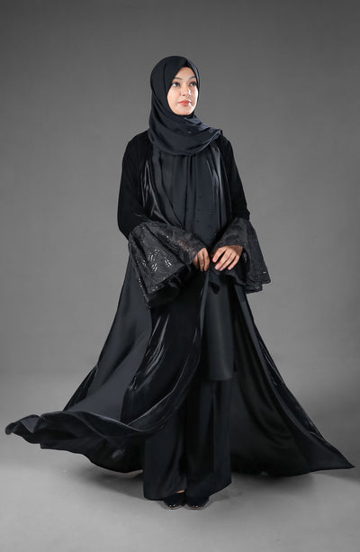 black full length kimono abaya with embroidered sleeves