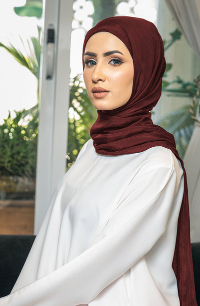 maroon silk hijab in Pakistan