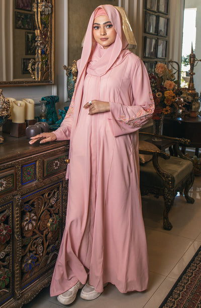 pink colour abaya with snap button closure