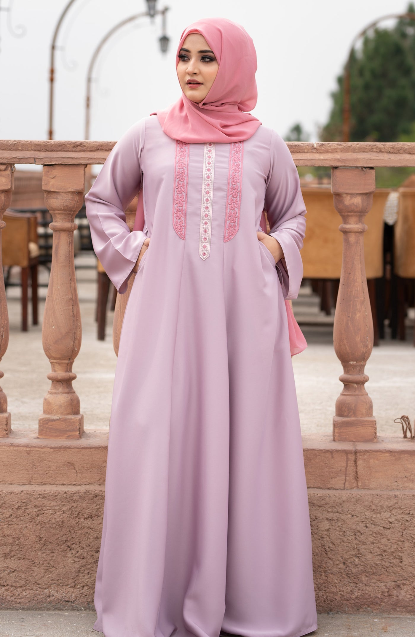 beautiful powder pink abaya
