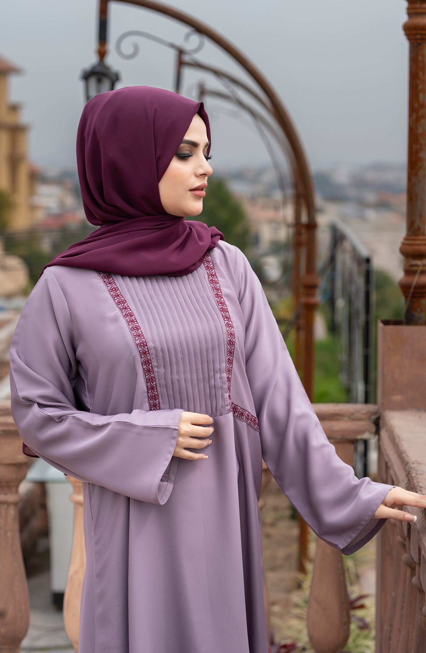 Rose Mauve abaya with embroidery