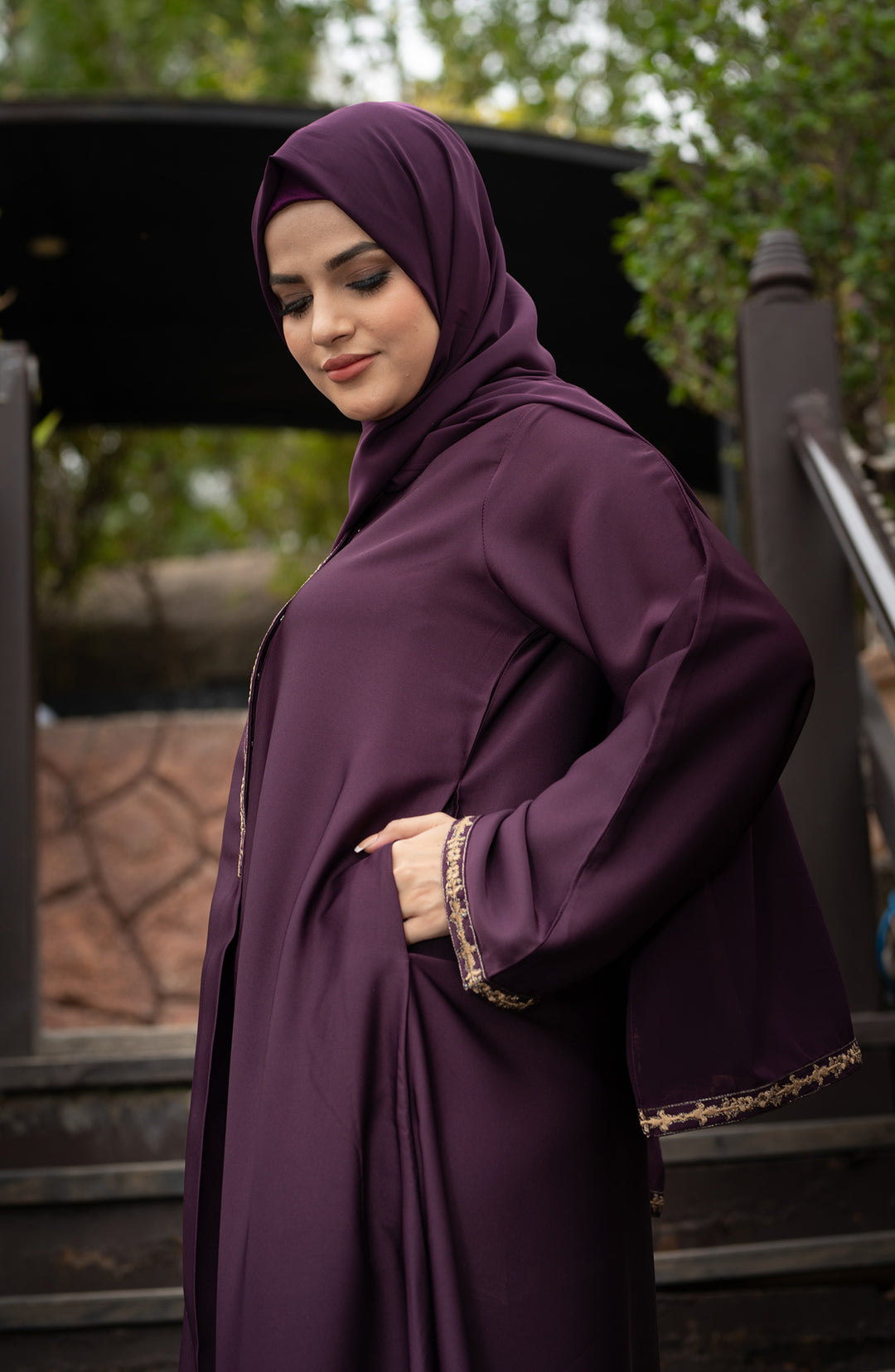 Beautiful Raisin Purple Abaya for Women Malbus