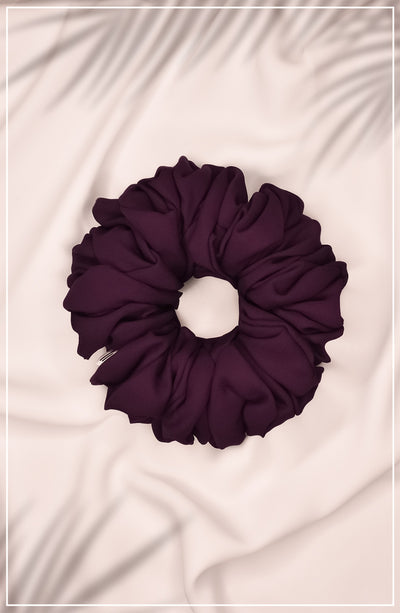 plum volumizer scrunchie in pakistan