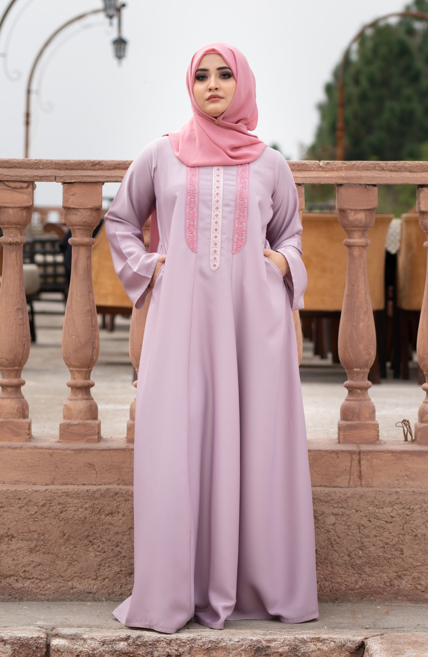 powder pink abaya with side pockets