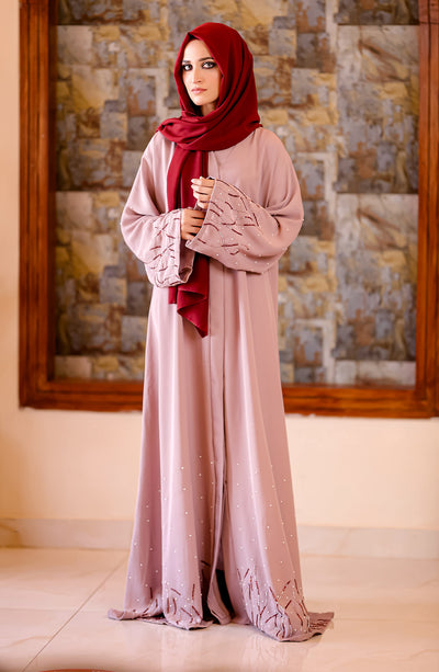 Discover the beauty of Arab abaya designs 