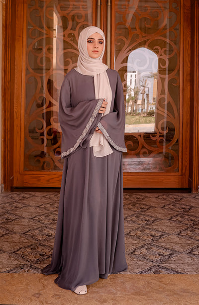 the perfect abaya for any occasion 